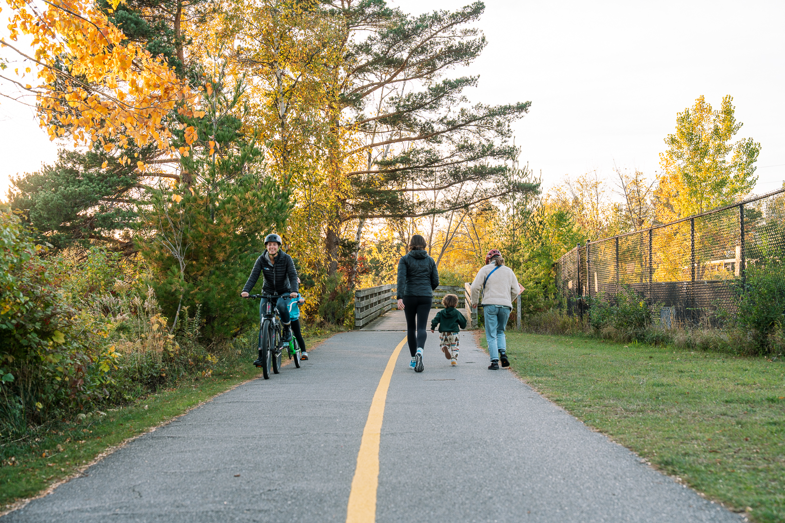 Fall trail along the Boardman